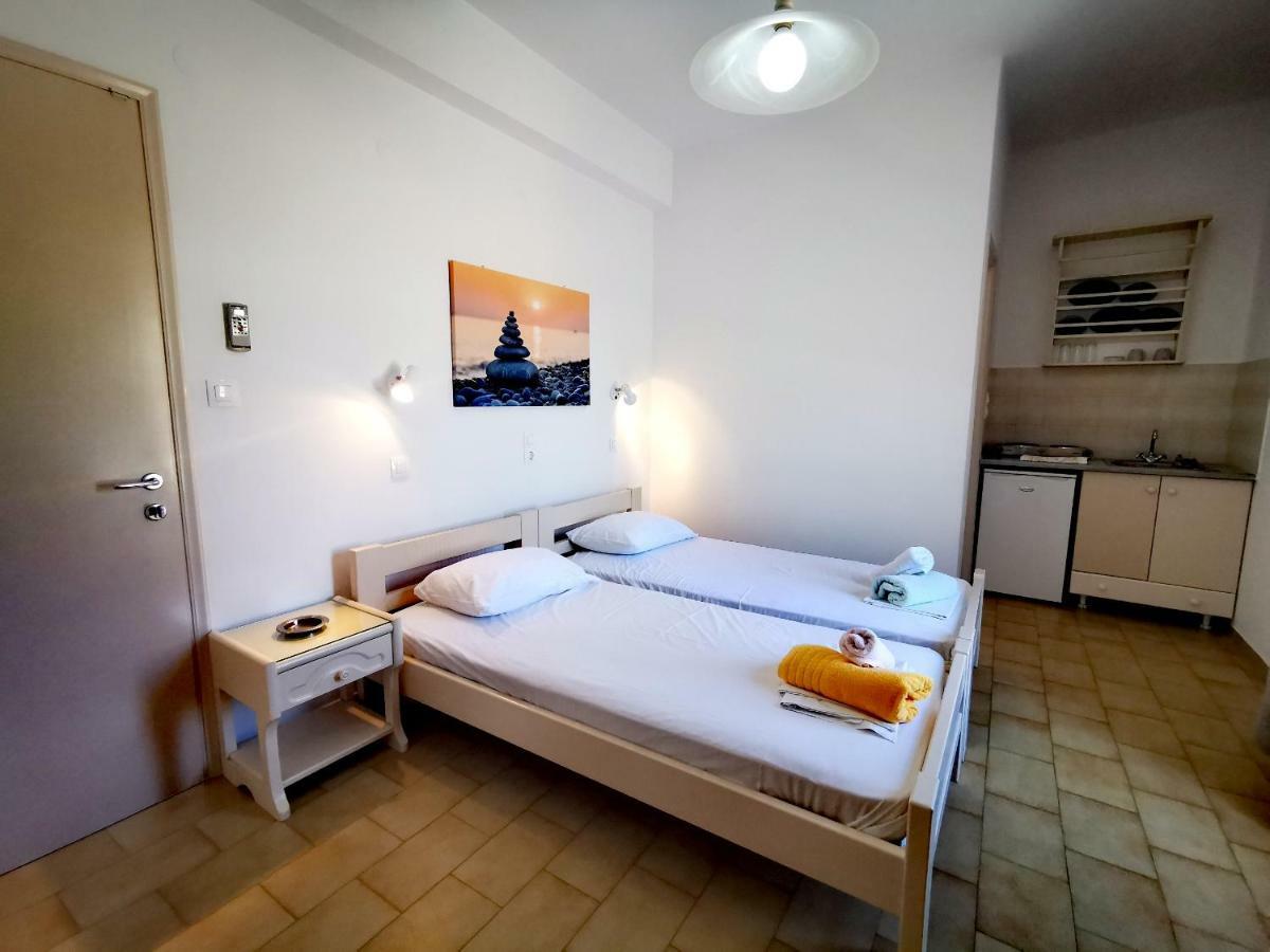 Oasis Studios Logaras Ngoại thất bức ảnh